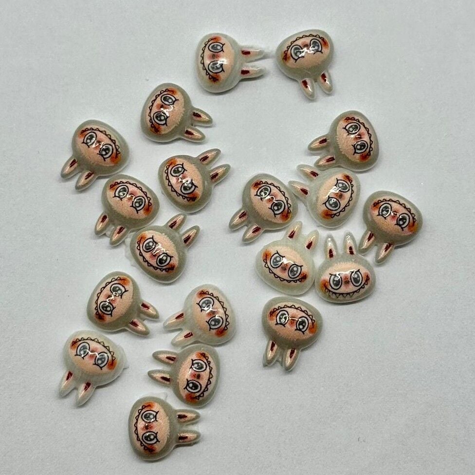 Labubu Charm Süs no:006